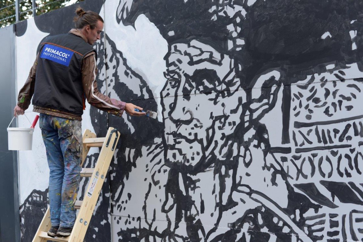Największy mural historyczny w Europie z farb marki Primacol