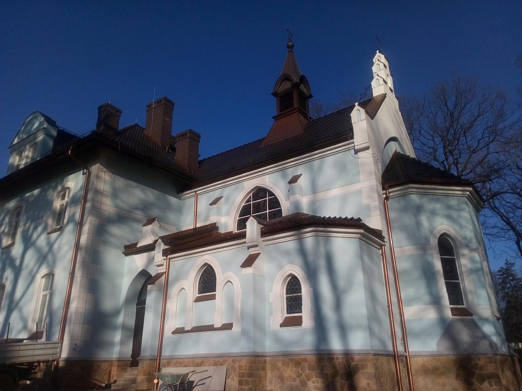 Dom Rekolekcyjny Villa Wodzisław Śląski Kokoszyce. - Wyróżnienie Internautów w kategorii budynek po renowacji. Fot. Baumit