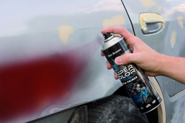 Lakiery w sprayu Super Color Automotive