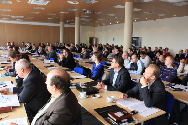 W Seminarium uczestniczy 120 osób