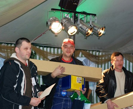 Zwyciężcy (od lewej): Tomasz Mościński (I miejsce), Jakub Siciński (II miejsce) i Stefan Kania (3 miejsce).