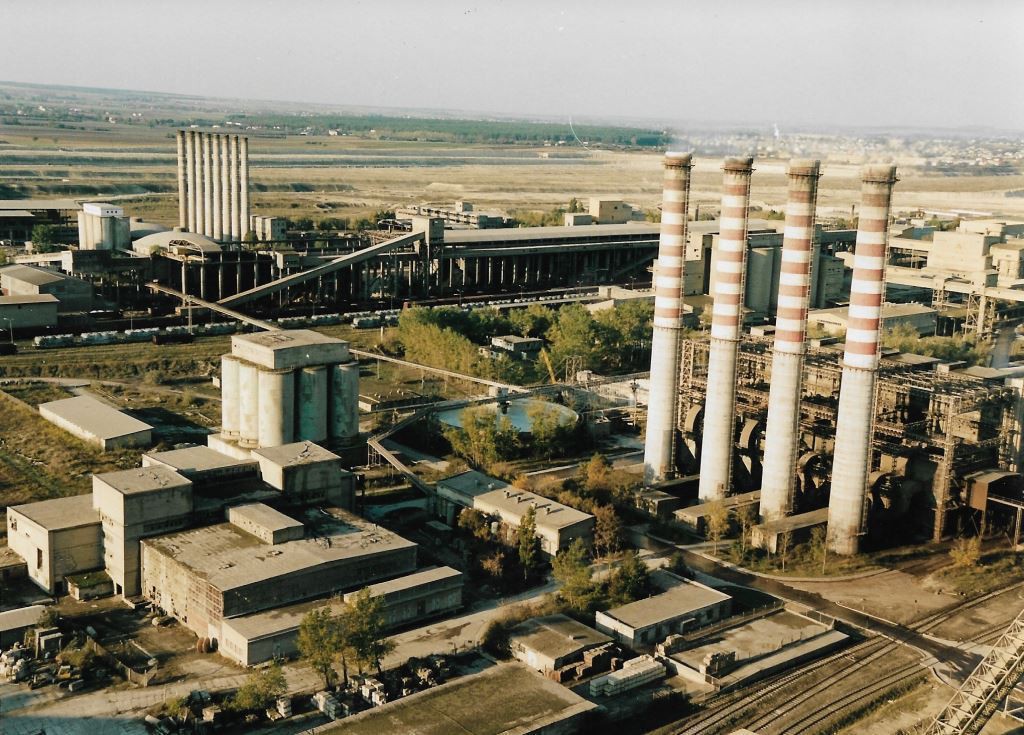 Cementownia kiedyś. Fot. Cemex