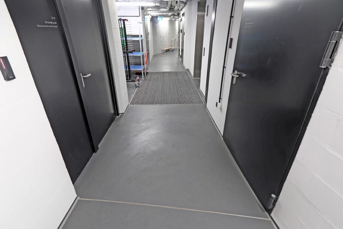 Nobu Hotel Warsaw_Deckshield fot. Flowcrete