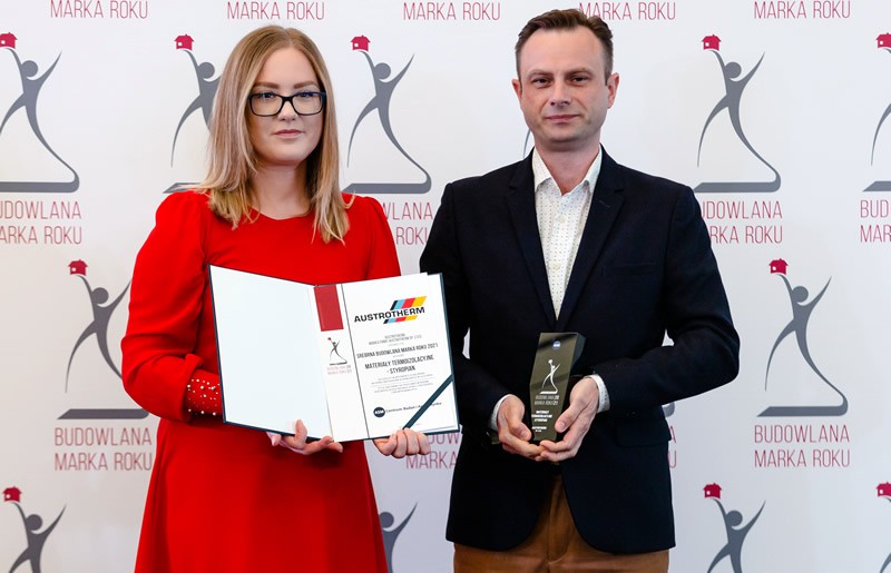 W imieniu władz spółki nagrodę odebrał pan Sylwester Michalski. Fot. Austrotherm