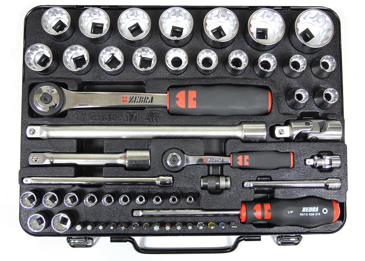 Würth Polska, Zestaw kluczy nasadowych 14 + 12 cala, 56 szt, Zebra. Fot. Würth Polska
