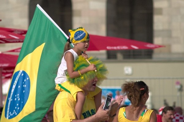Pokaż kolorem komu kibicujesz na Mundialu!