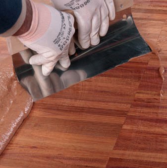 MAPEI - System ochrony parkietu linia ULTRACOAT® 
