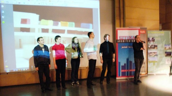 Druga edycja happeningu architektonicznego „Akcja-Kreacja. Projektowanie na żywo 2010”. W Krakowie zwyciężyła grupa NArchitekTURA.