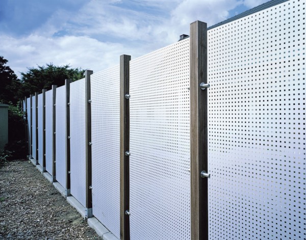 Oczka kwadratowe w układzie prostym Qg 8-24; aluminium; grubość: 2,0 mm; adaptery ścienne ZP i uchwyty mocujące