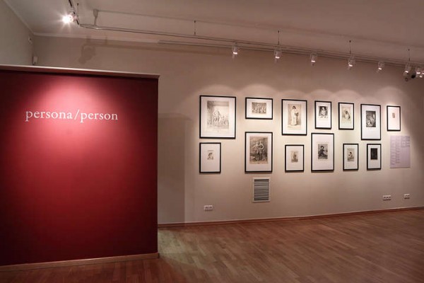 Benjamin Moore partnerem wystawy „My i oni. Zawiła historia odmienności”