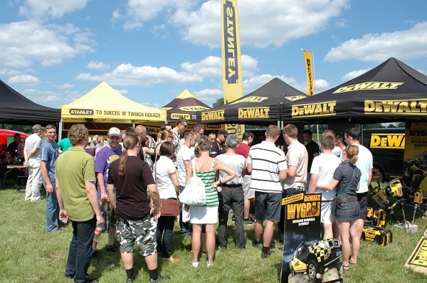 Firmy Stanley i DeWALT zaprezentowały swoje najnowsze produkty podczas święta mężczyzn na Służewcu.