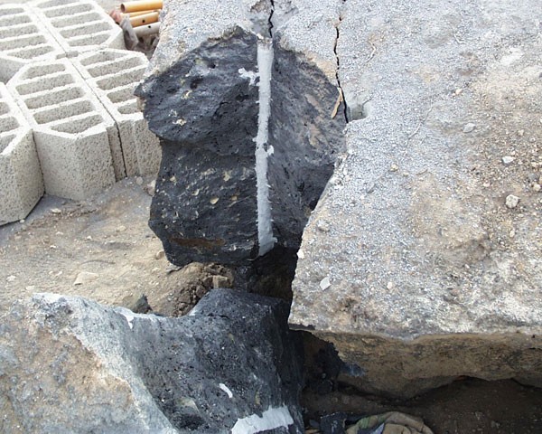 MAXDINAMIT CEMENT - dynamit w zaprawie