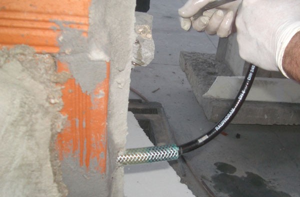 MAXURETHANE INJECTION - LV