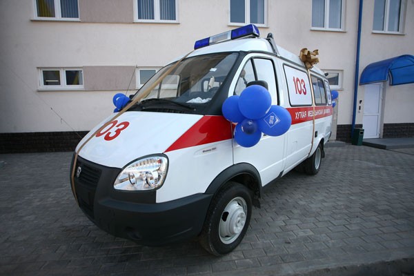 Taką piękną karetką, prezentem od ATLASA, śpieszyć będzie z pomocą grodzieńskie pogotowie ratunkowe.