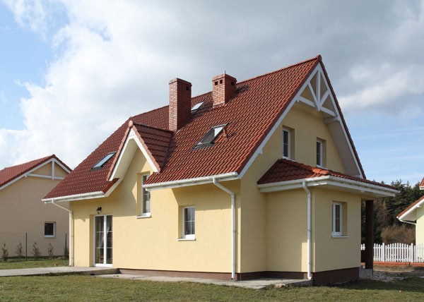 FOT. SHUTTERSTOCK Tynk jest niezbędnym elementem ociepleń, pełni rolę nie tylko dekoracyjną, ale przede wszystkim ochronną.