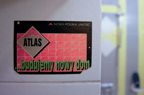 Pierwszą ulotkę reklamową zaprojektowali Andrzej Walczak i Stanisław Bielejec w roku 1991.