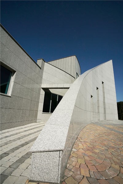 Dynamik - cement firmy Lafarge