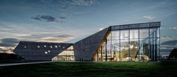 Budynek Muzeum Lotnictwa Polskiego w Krakowie, foto: Piotr Piątek