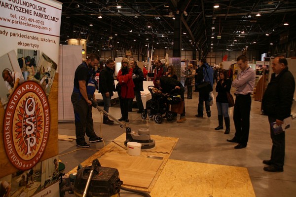 Ogólnopolskie Stowarzyszenie Parkieciarzy na targach SIBEX 2012