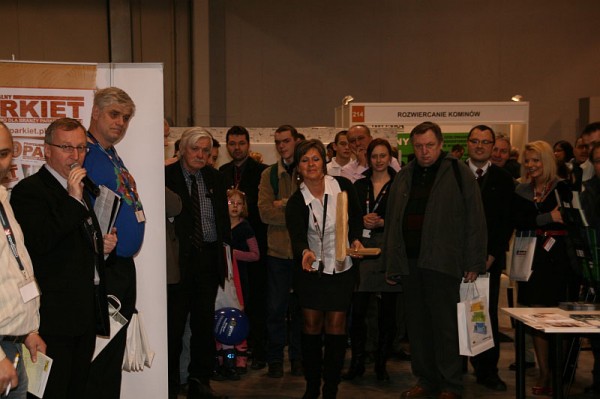 Ogólnopolskie Stowarzyszenie Parkieciarzy na targach SIBEX 2012