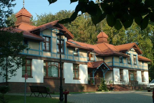 Fasada fakturą stoi