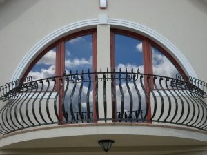 Jak zamontować sztukaterie na łuku okiennym cz. 2