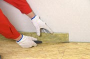 Jak wykonać izolację akustyczną podłogi na podkładzie z płyt OSB