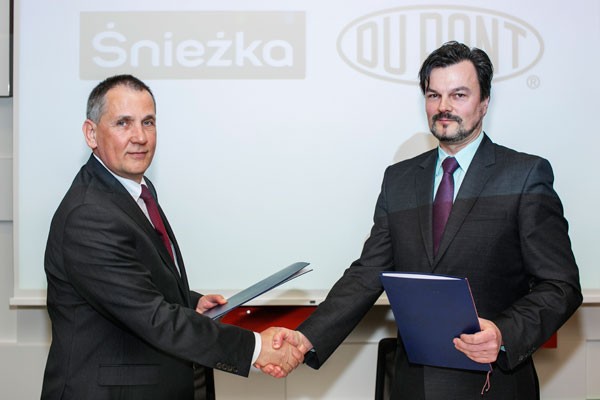 Podpisanie umowy DuPont&Śnieżka