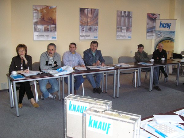 Knauf - uczą uczących