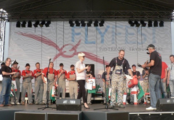 Scena na zawodach w Piotrkowie.