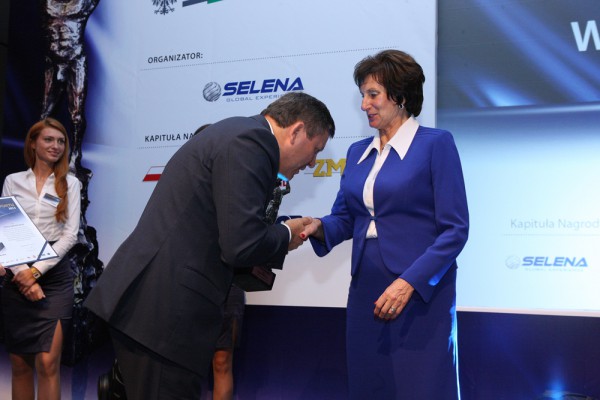 Wręczenie statuetki Pani Irenie Szewińskiej, Fot. Selena