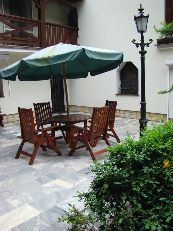 Podłoga w ogrodzie