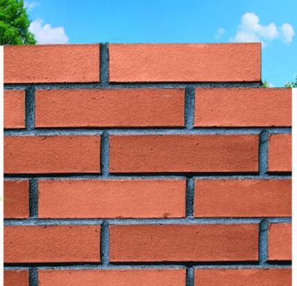 Mur pokryty impregnatem Sopro FAD 712