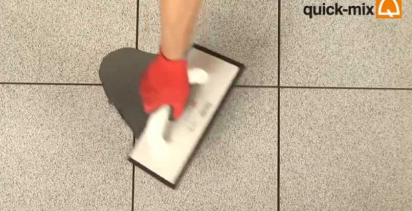 Jak prawidłowo ułożyć okładzinę ceramiczną na balkonach