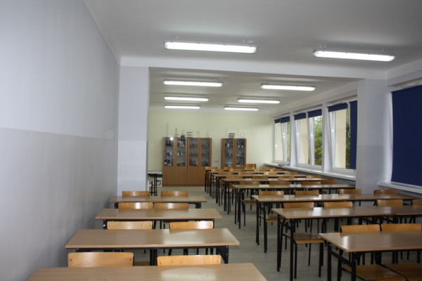 Zespół Szkół w Celestynowie, Fot. Tikkurila