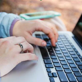 Jakich towarów i usług poszukiwaliśmy w 2016 roku w internecie?
